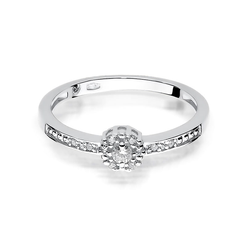 Gold Ring With Diamonds