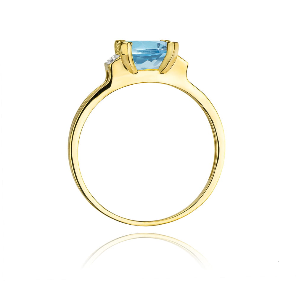 Gold Ring With Topaz And Diamonds