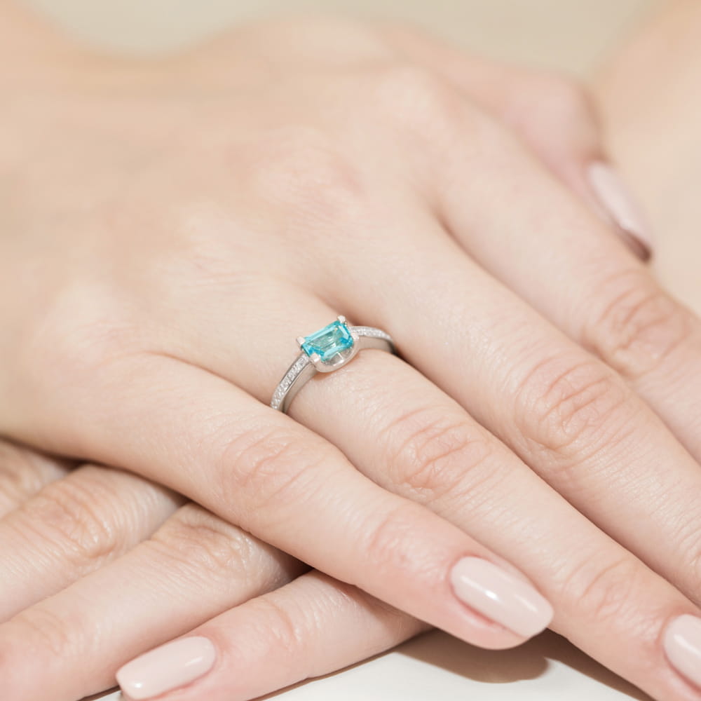 Gold Ring With Topaz And Diamonds