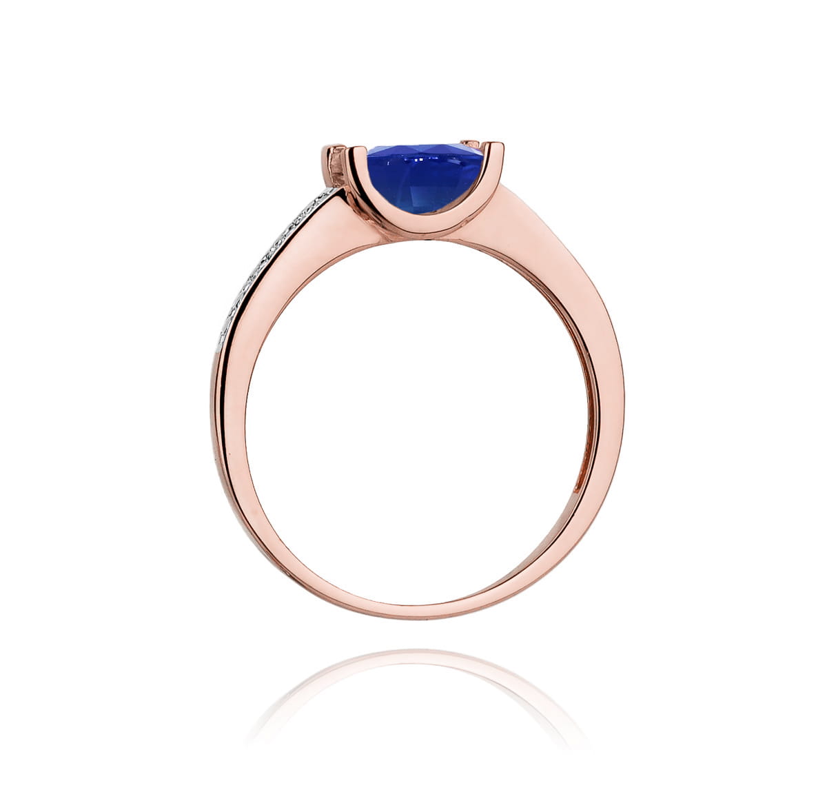Gold Ring With Sapphire And Diamonds