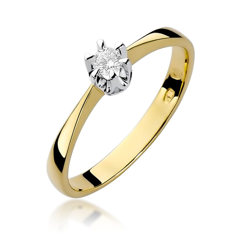 Gold Ring With Diamond