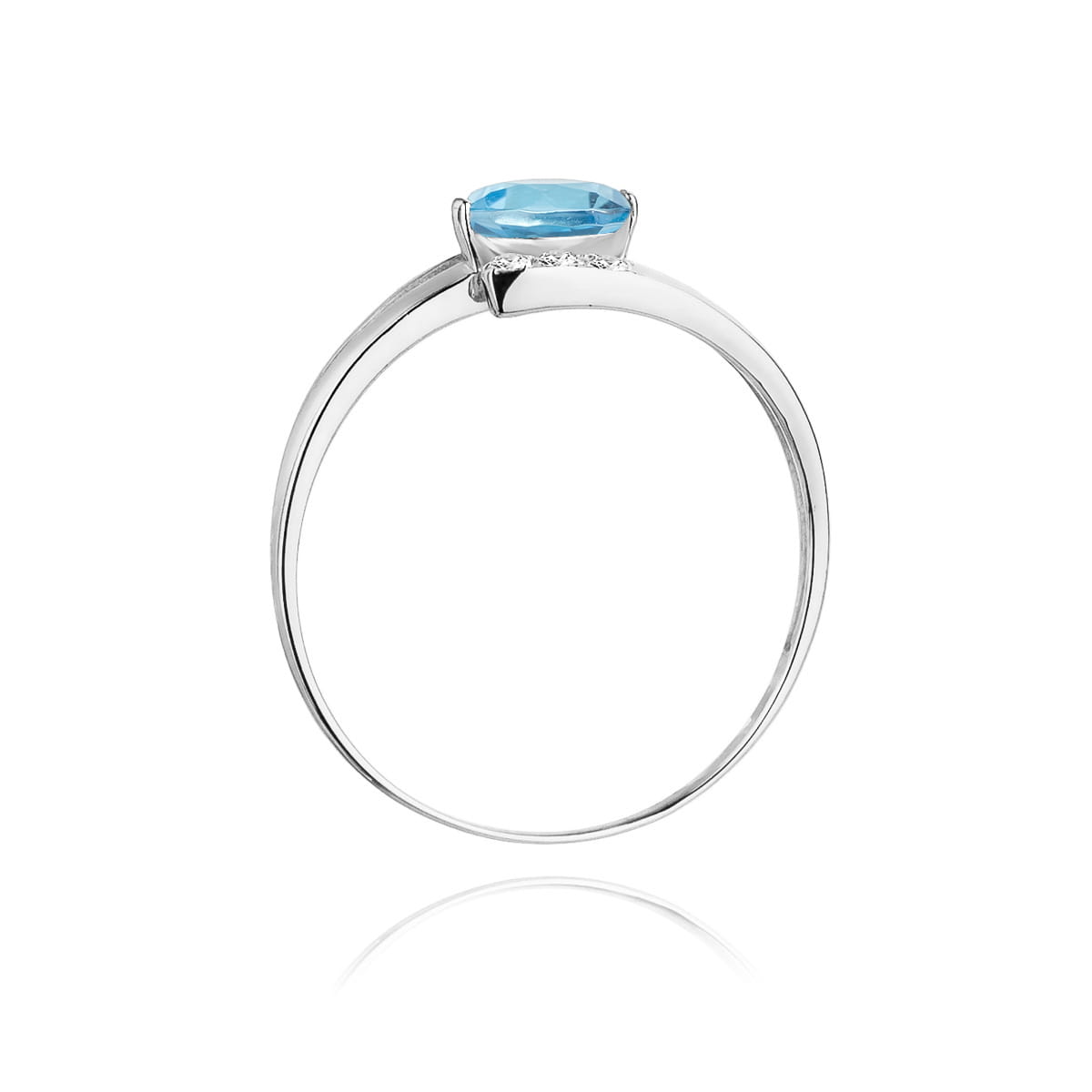 Gold Ring With Topaz And Diamonds