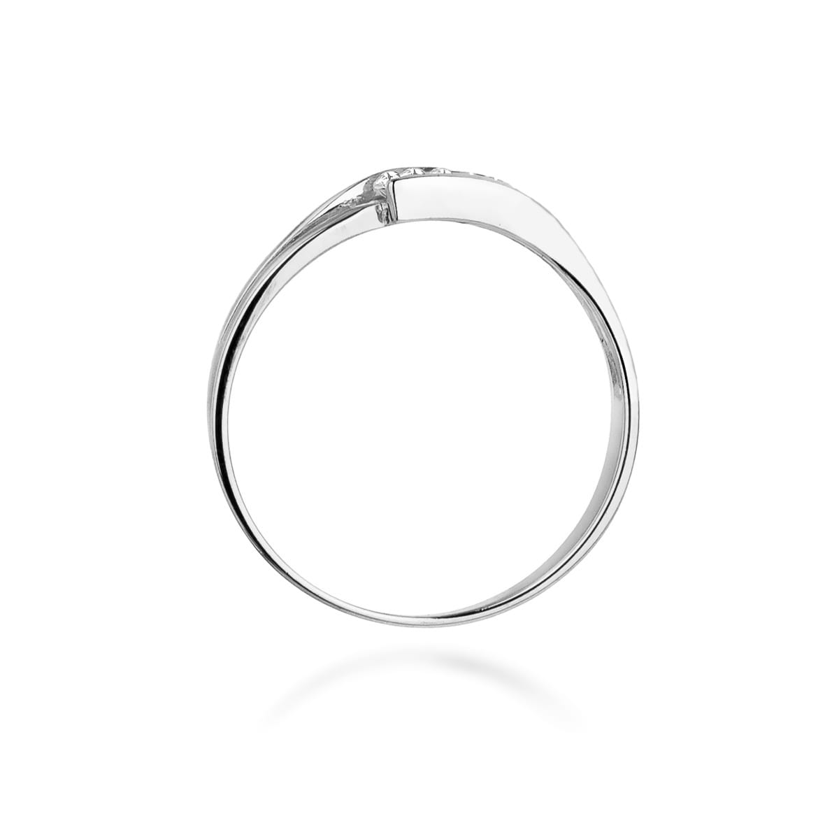 Gold Ring With Diamonds