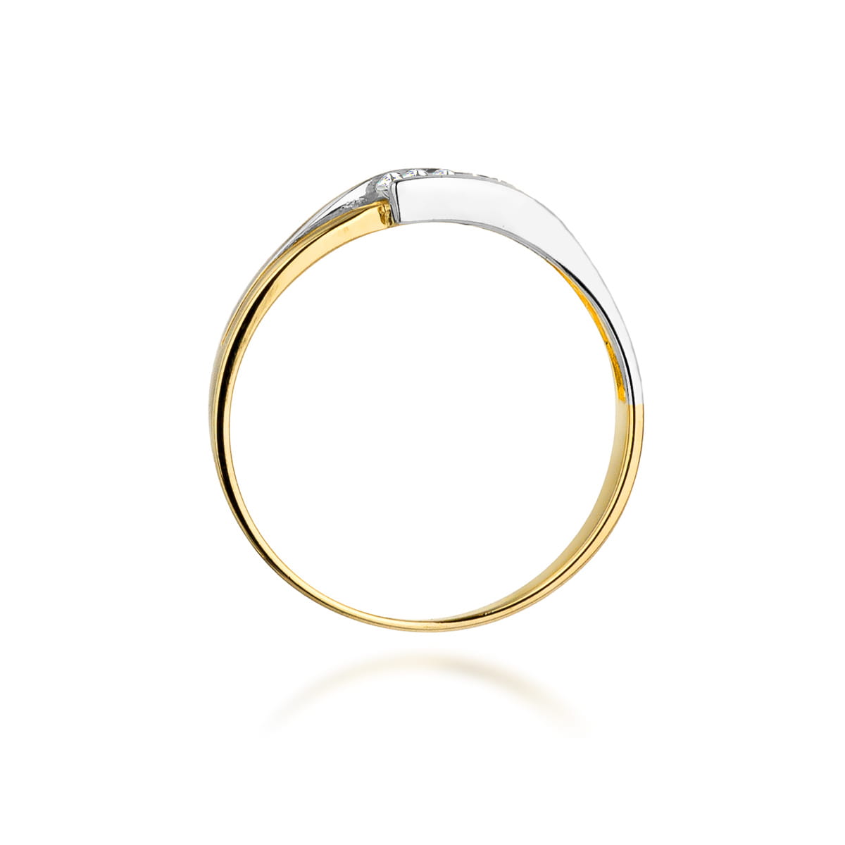 Gold Ring With Diamonds