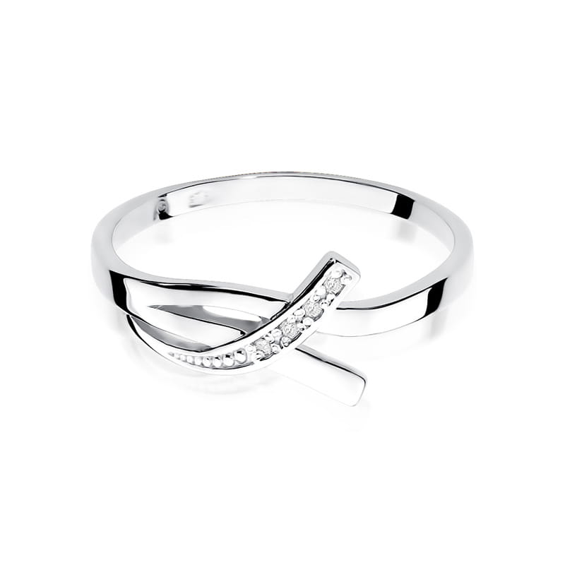 Gold Ring With Diamonds