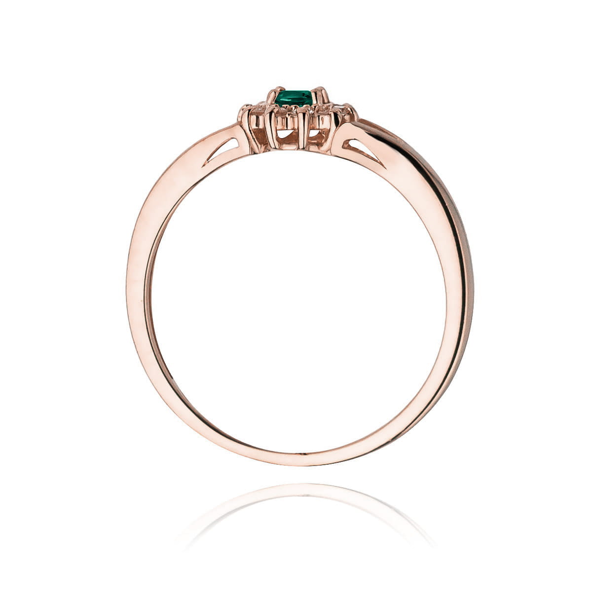 Gold Ring With Emerald And Diamonds
