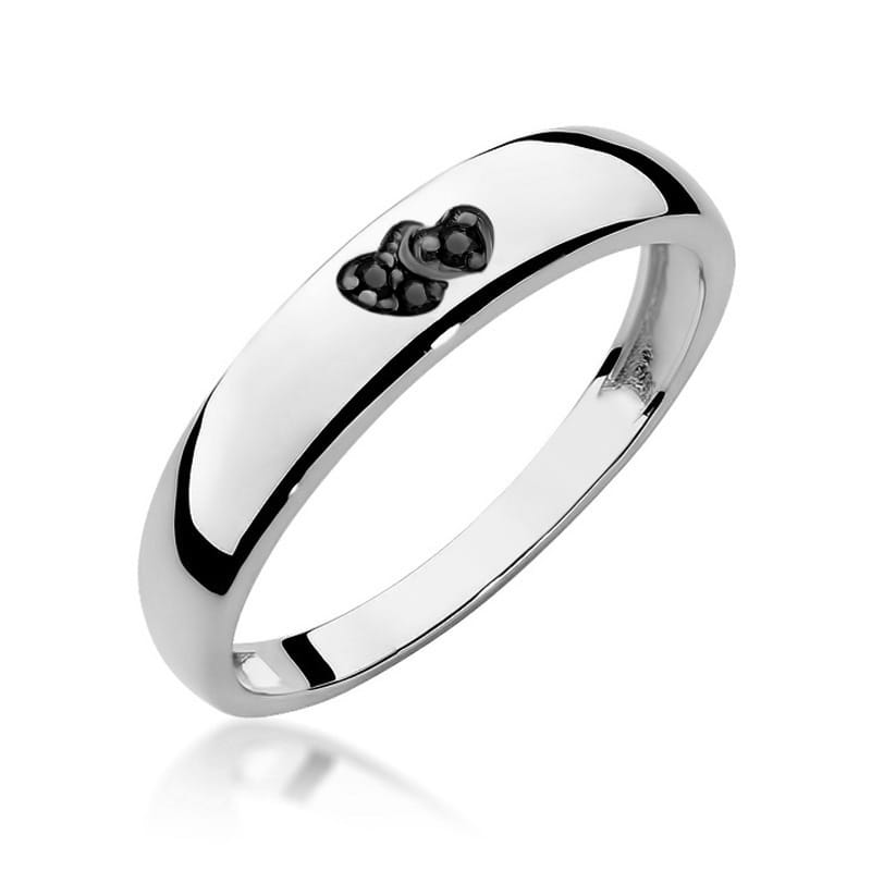 Gold Ring With Black Diamonds
