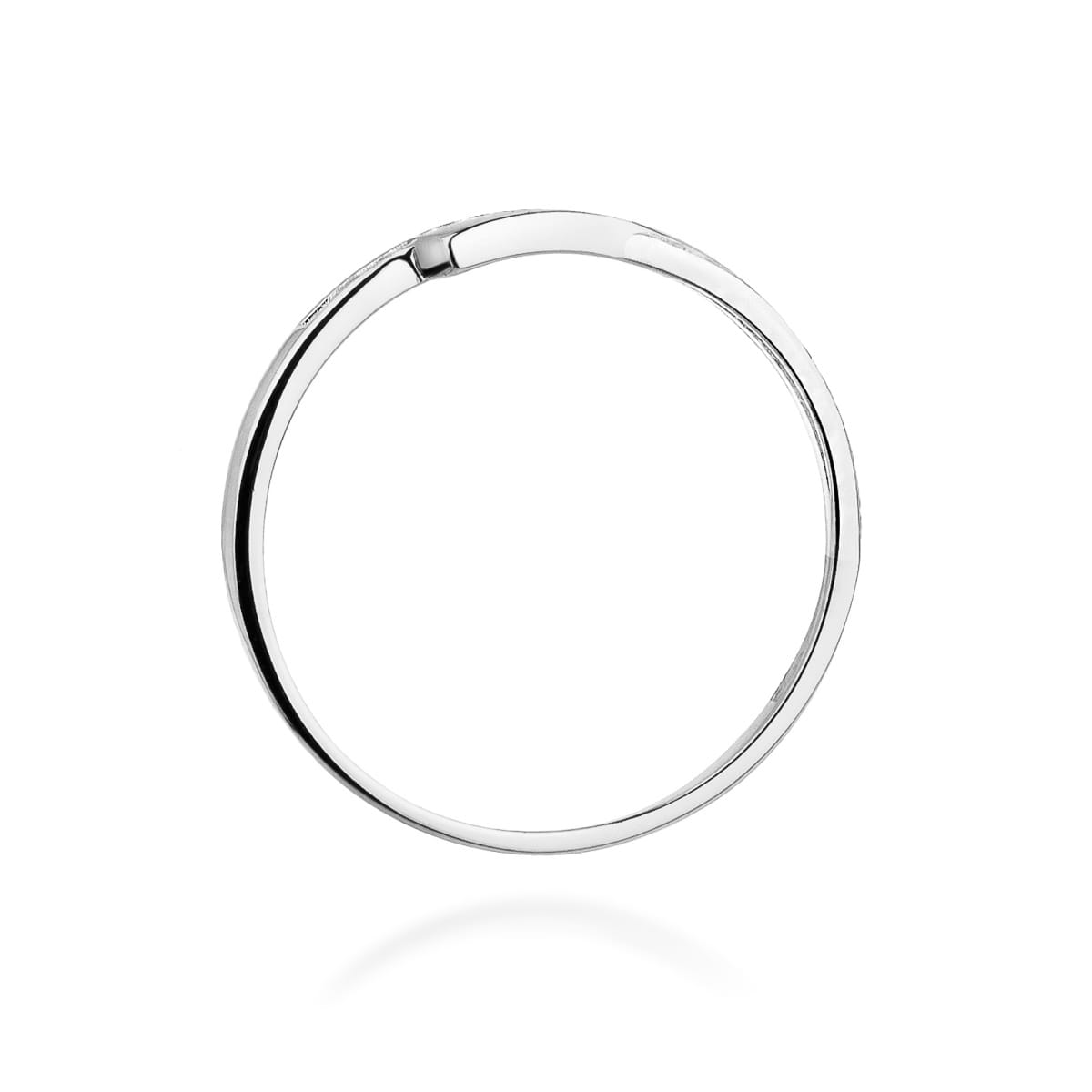 Gold Ring With Diamonds