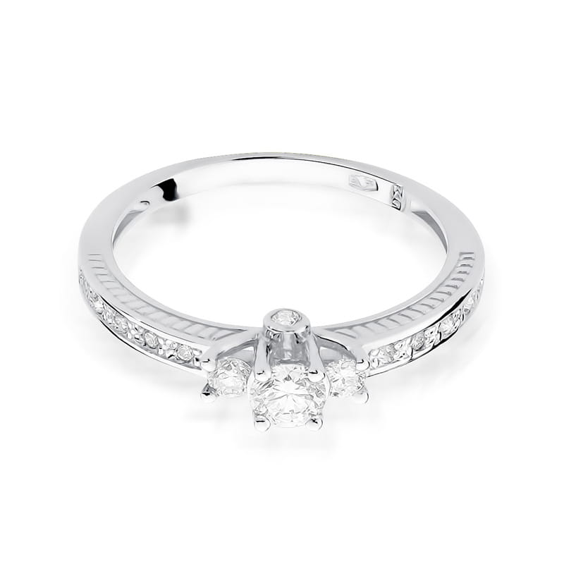 Gold Ring With Diamonds