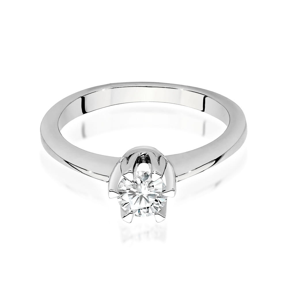Gold Ring With Diamond