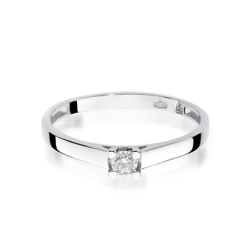 Gold Ring With Diamond