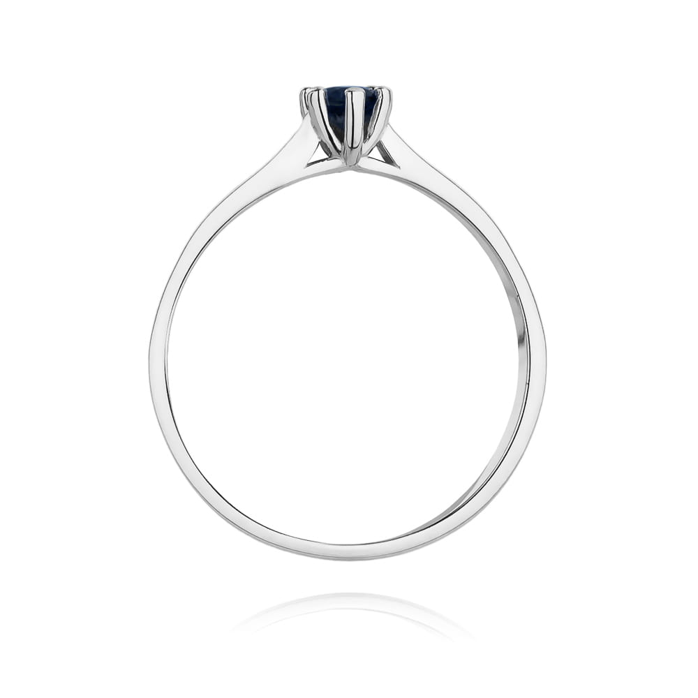 Gold Ring With Sapphire
