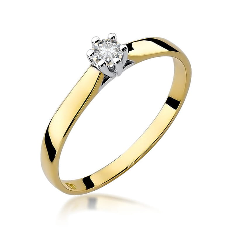 Gold Ring With Diamond