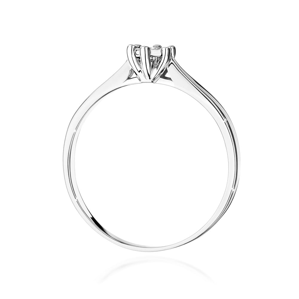 Gold Ring With Diamond