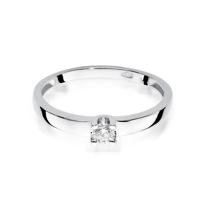 Gold Ring With Diamond