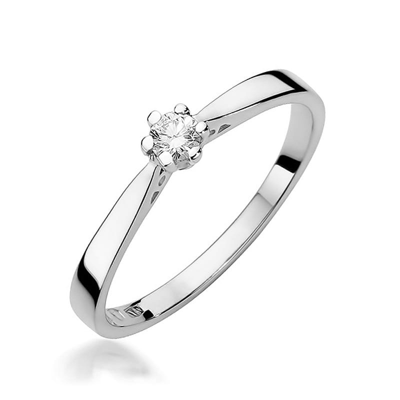 Gold Ring With Diamond