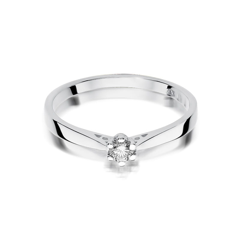 Gold Ring With Diamond