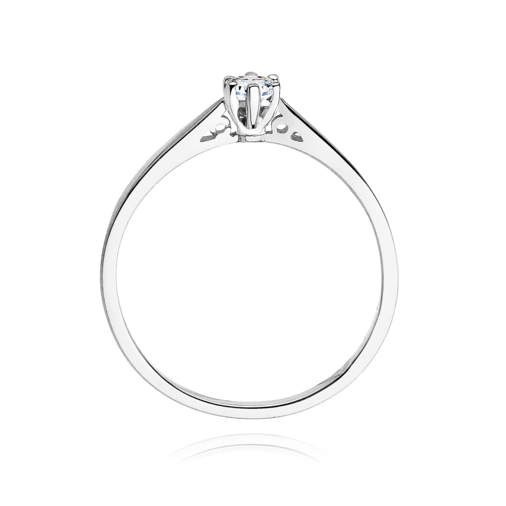 Gold Ring With Diamond