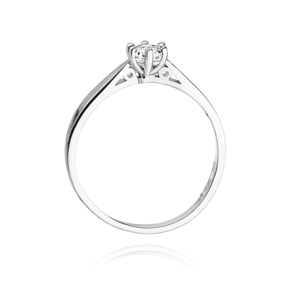 Gold Ring With Diamond