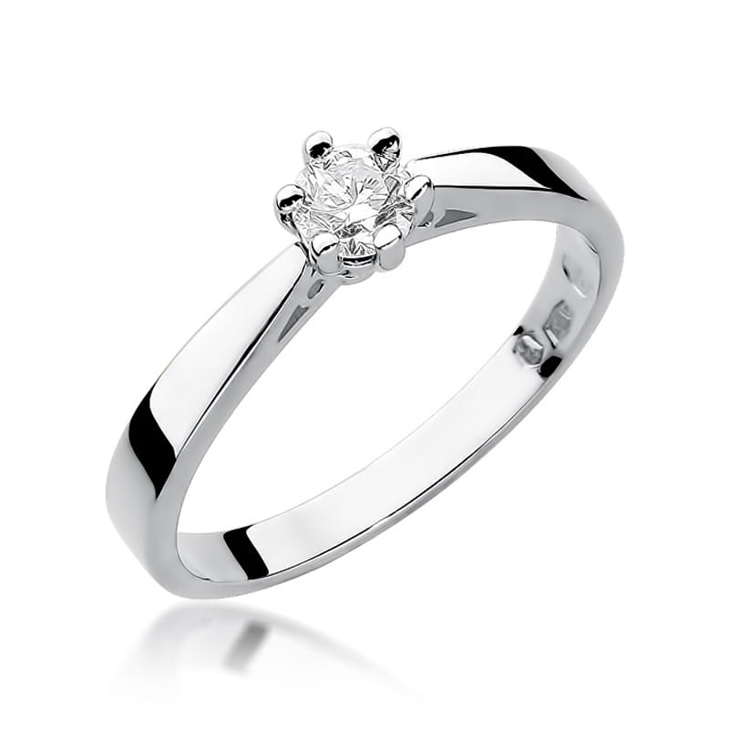 Gold Ring With Diamond