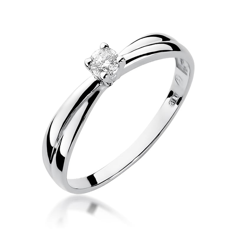 Gold Ring With Diamond