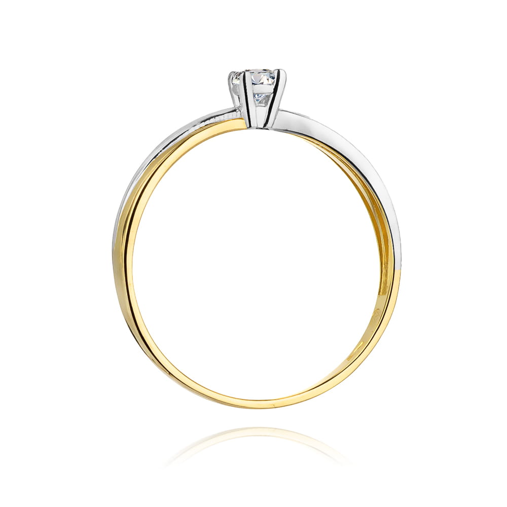 Gold Ring With Diamond