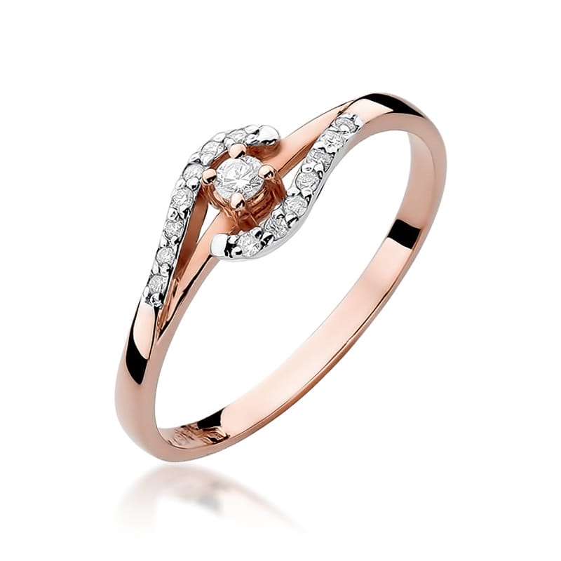 Gold Ring With Diamonds