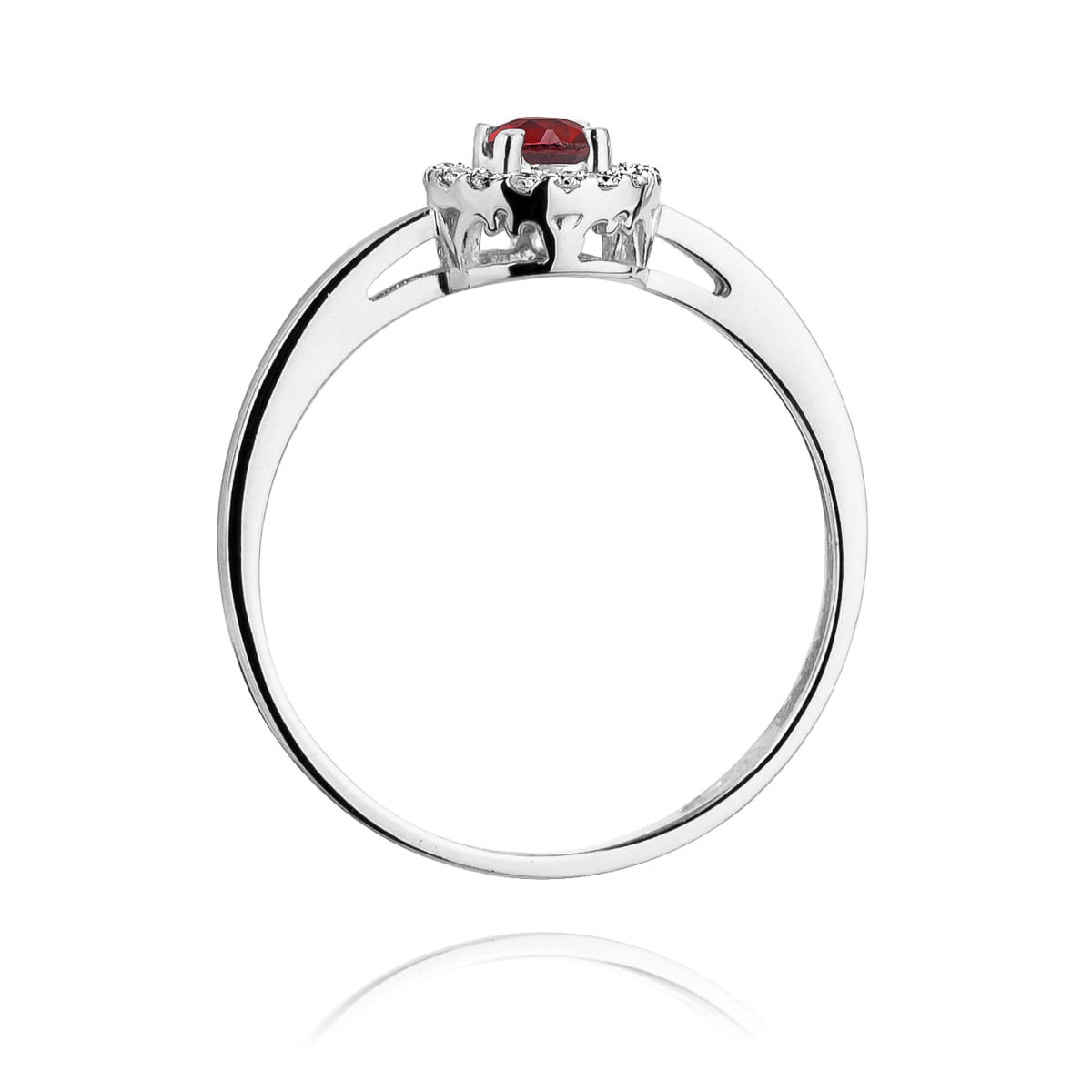 Gold Ring With Ruby And Diamonds