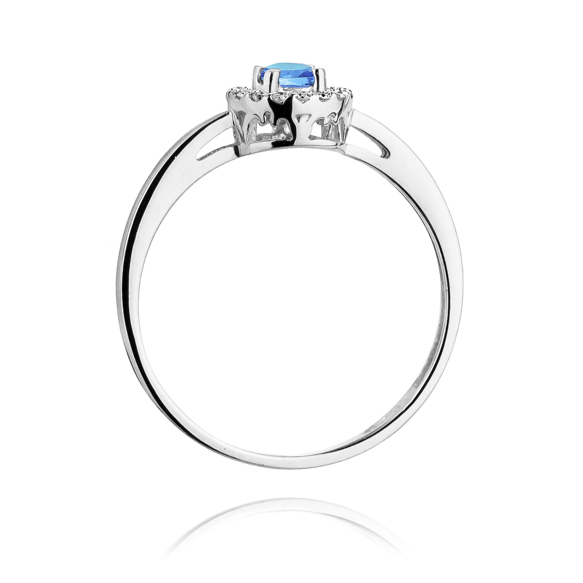 Gold Ring With Topaz And Diamonds