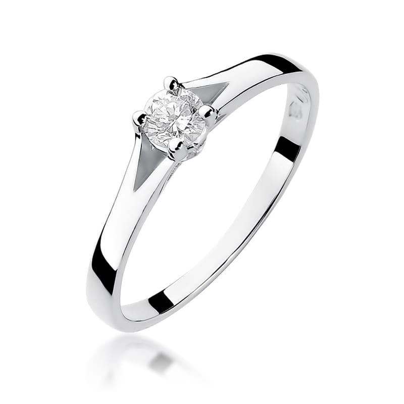 Gold Ring With Diamond