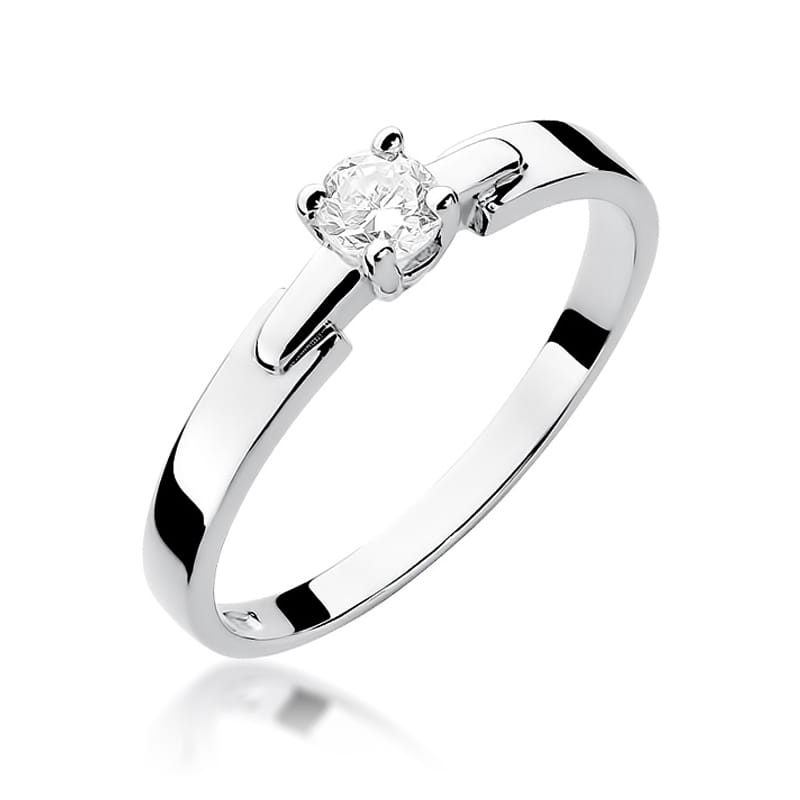 Gold Ring With Diamond