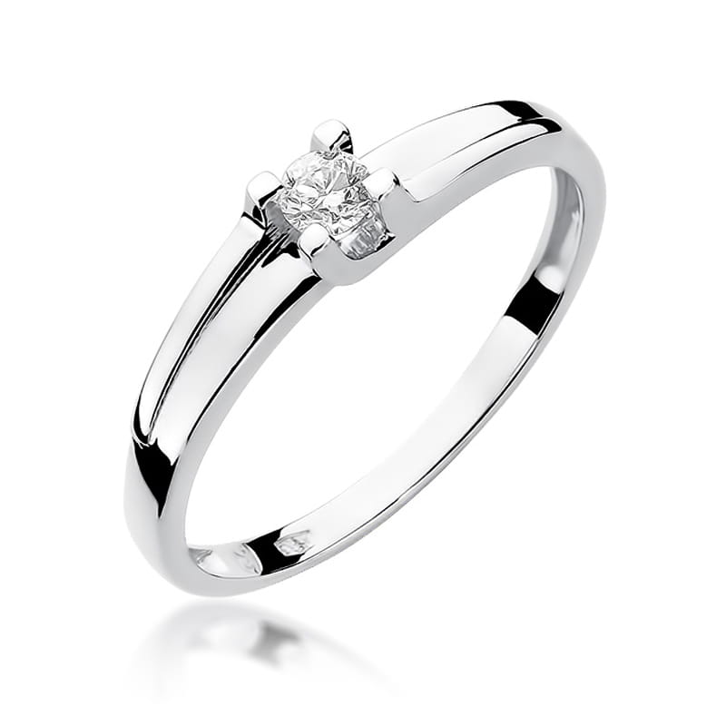 Gold Ring With Diamond