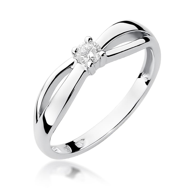 Gold Ring With Diamond