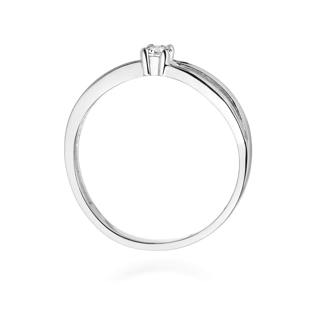 Gold Ring With Diamond