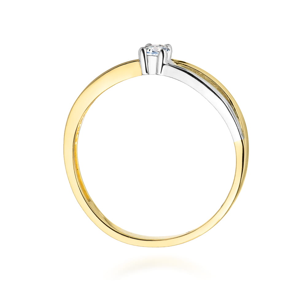 Gold Ring With Diamond