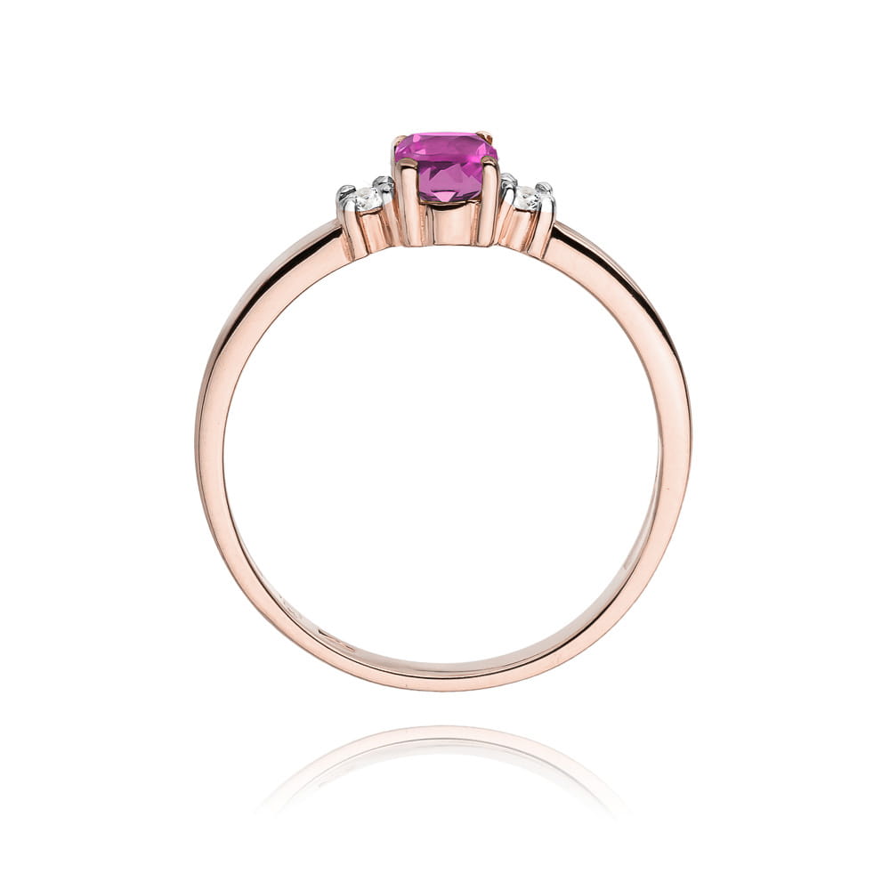 Gold Ring With Pink Sapphire And Diamonds