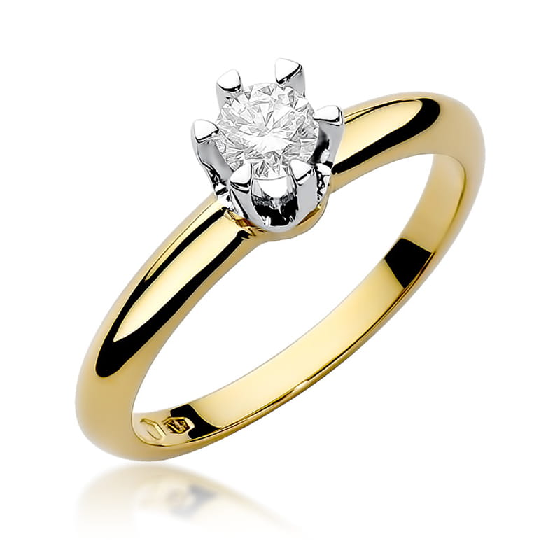 Gold Ring With Diamond