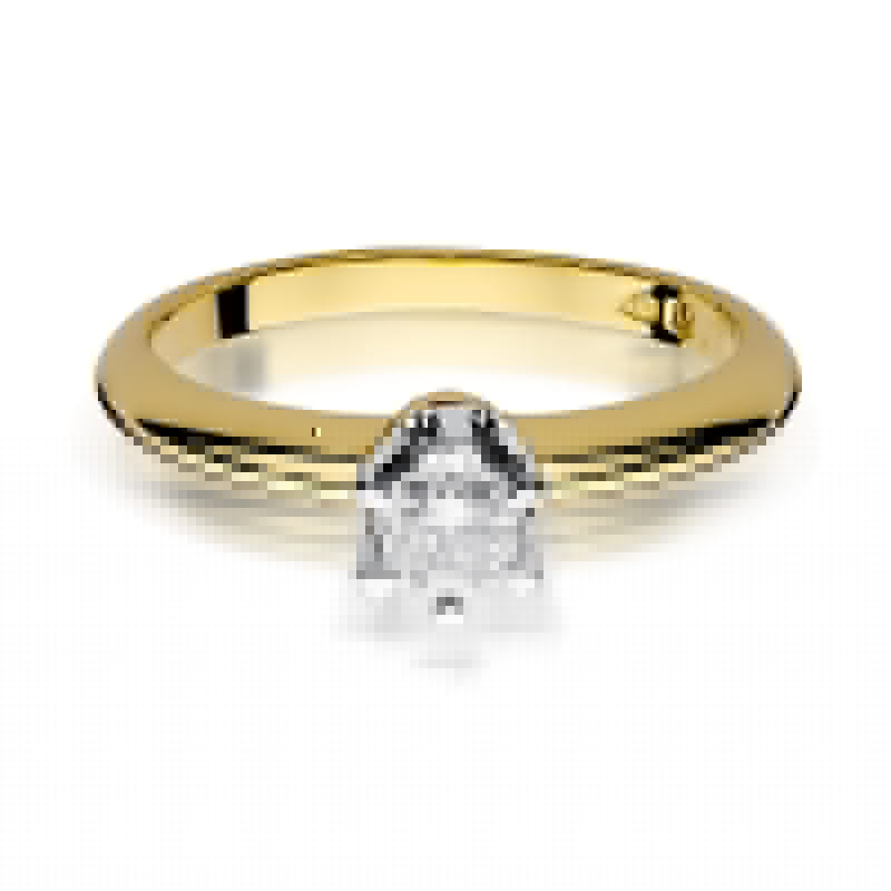Gold Ring With Diamond