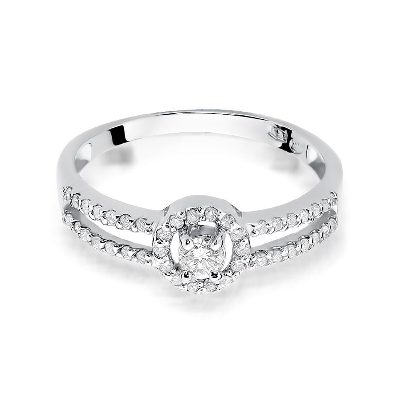 Gold Ring With Diamonds