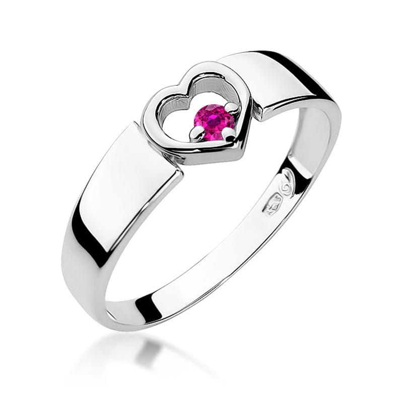 Gold Ring With Pink Sapphire
