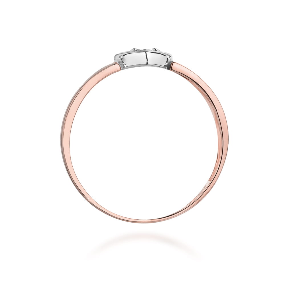 Gold Ring With Diamond
