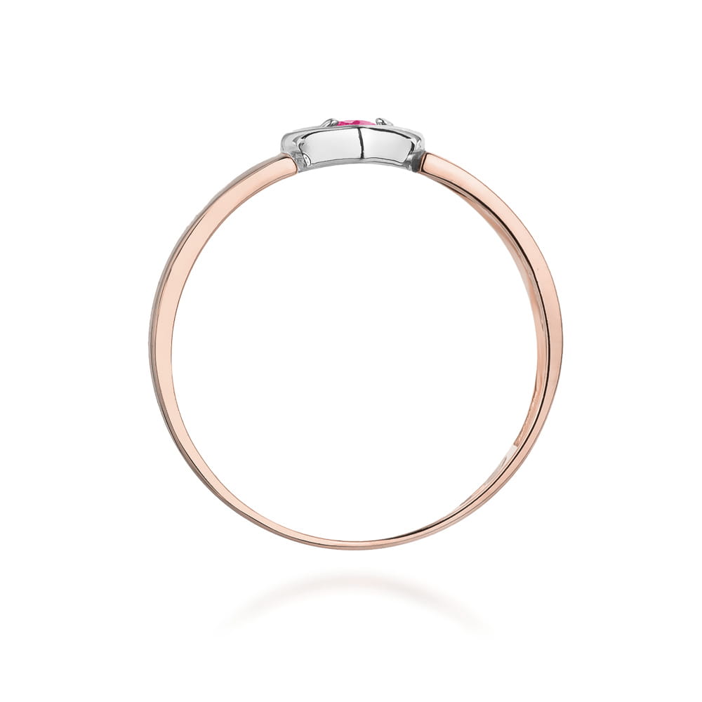 Gold Ring With Pink Sapphire
