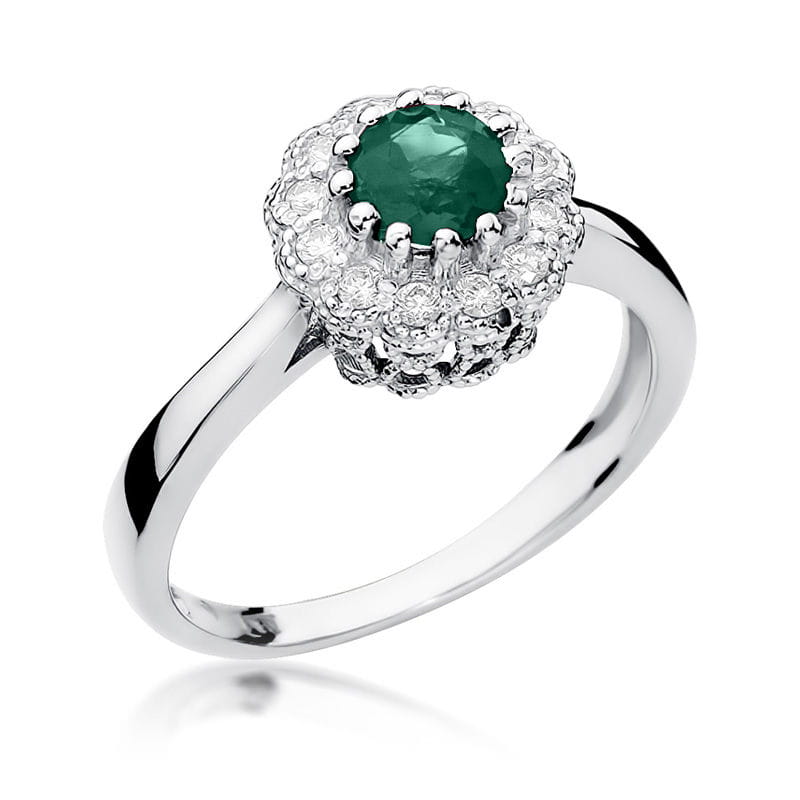 Gold Ring With Emerald And Diamonds