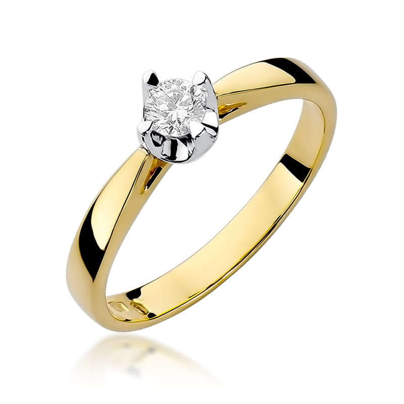 Gold Ring With Diamond