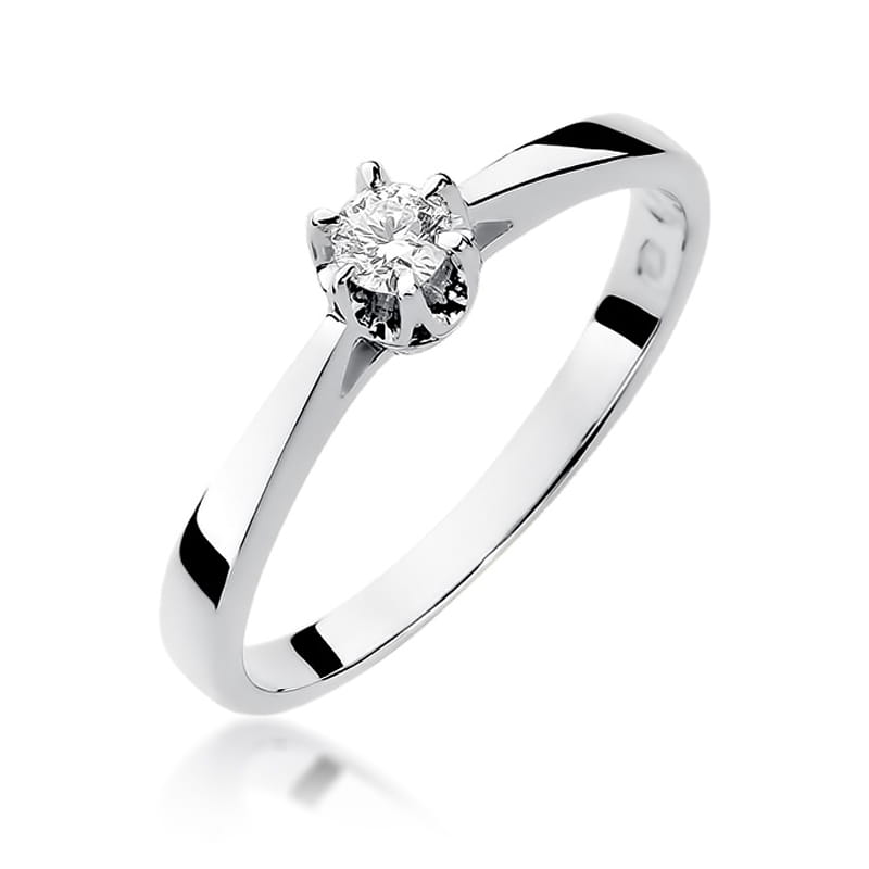 Gold Ring With Diamond