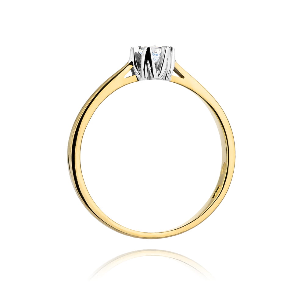 Gold Ring With Diamond