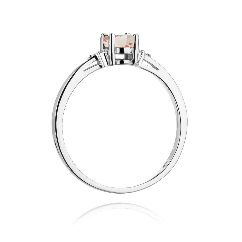 Gold Ring With Morganite And Diamonds
