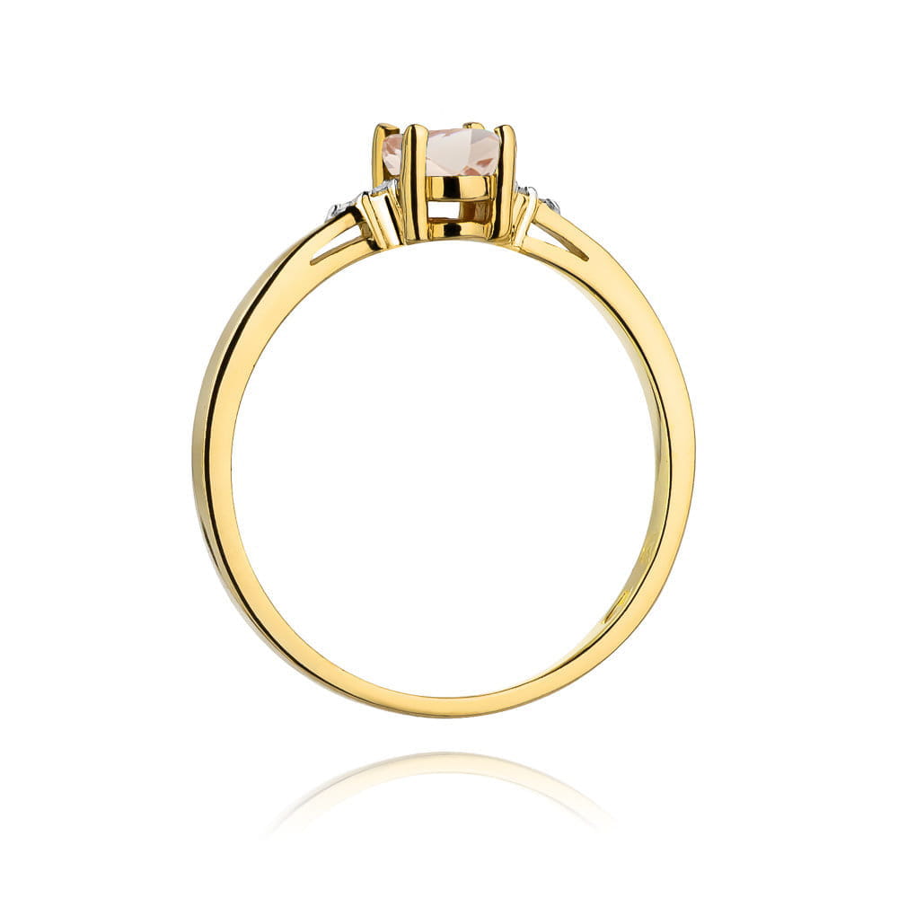 Gold Ring With Morganite And Diamonds