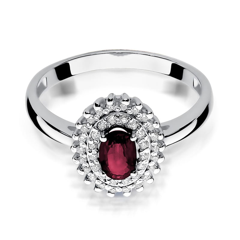 Gold Ring With Ruby And Diamonds