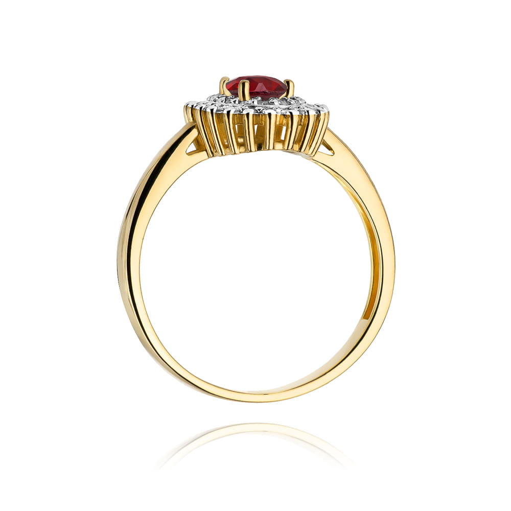 Gold Ring With Ruby And Diamonds